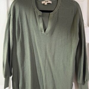 Women’s Loft Green Sweater